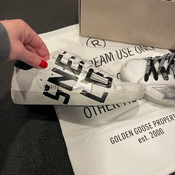 Golden goose special edition superstar sneaker lover sneakers. - Picture 4 of 8